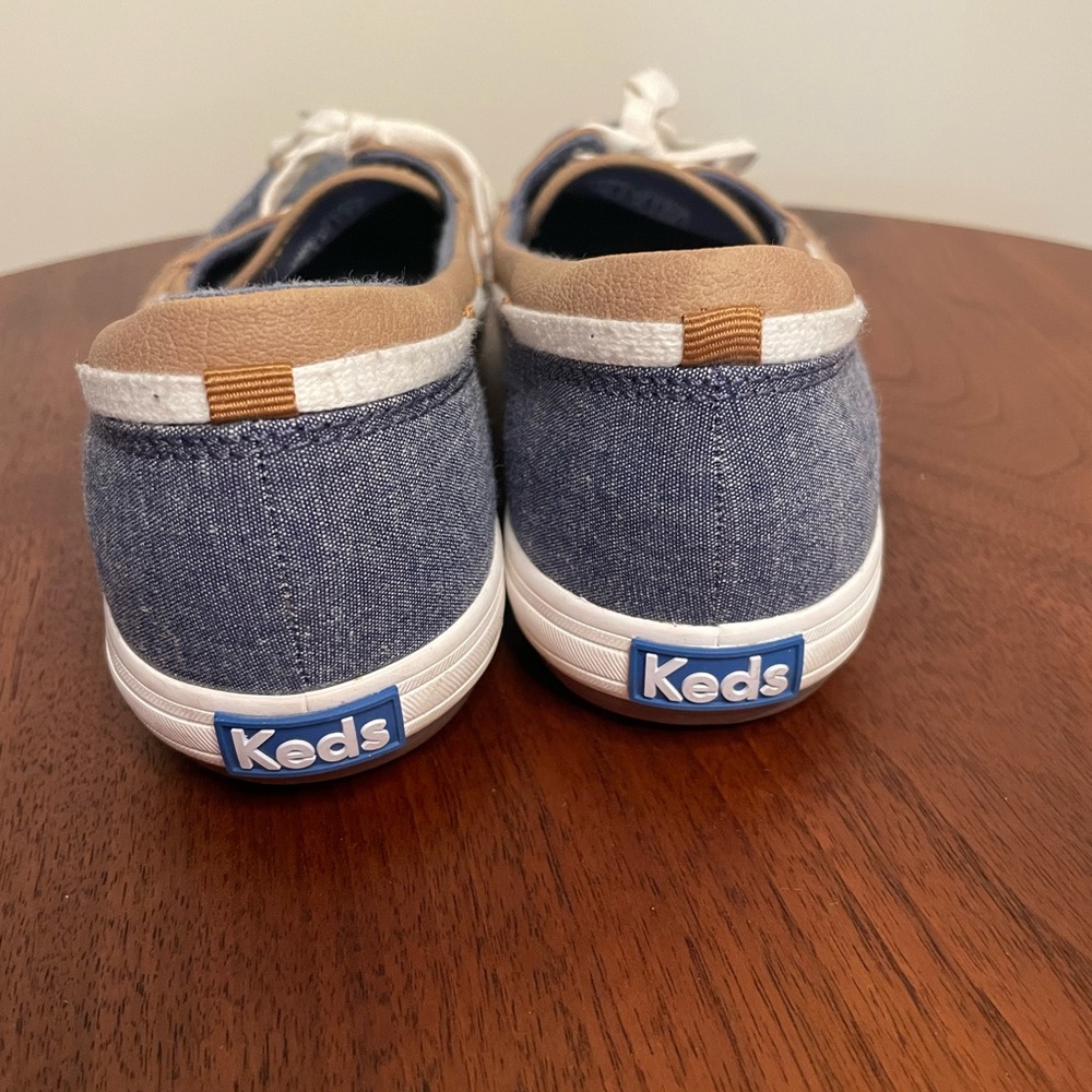 Keds Blue and Tan Flats with Nautical Style - Picture 6 of 10